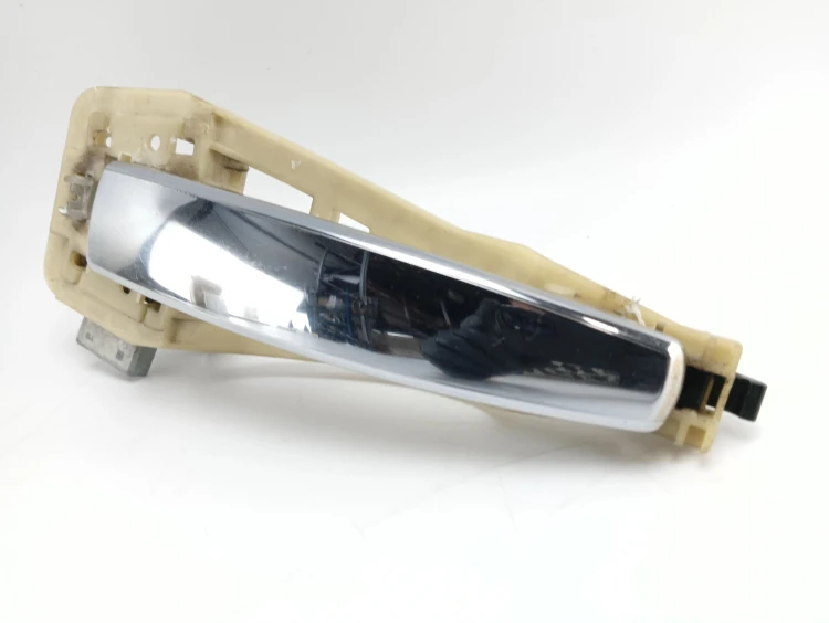 KLAMKA ZEWNĘTRZNA LEWY PRZÓD OPEL VECTRA C LIFT (2005-2008) 1.9 CDTI 150KM