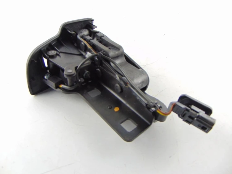 ZAMEK DACHU PRAWY RENAULT MEGANE III (2008-2013) 1.9 DCI 970820001R