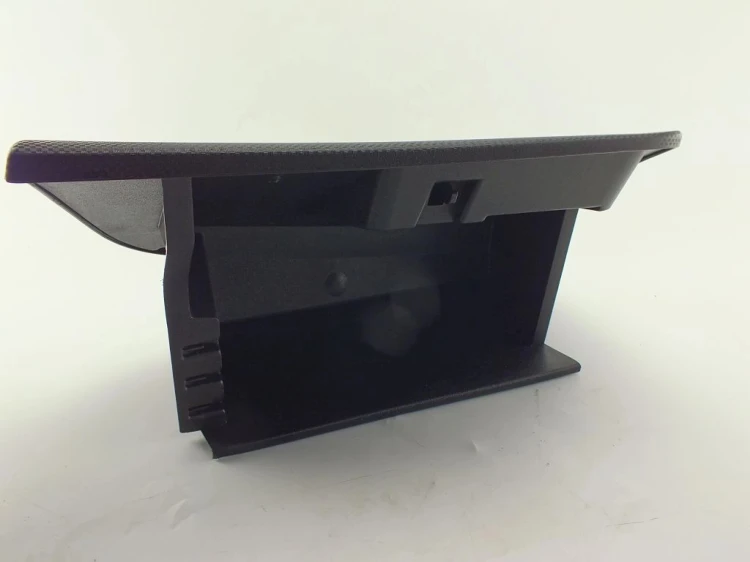 SCHOWEK DESKI KLAPKA PRAWA SEAT TOLEDO III (2004-2009) 2.0 TDI