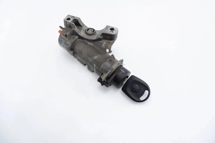 ZESTAW STARTOWY VOLKSWAGEN POLO IV 045906019AQ