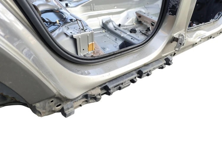 PRÓG PRAWY SŁUPEK ŚRODKOWY VOLVO V60 II (2018-2023) 2.0 D3 150KM