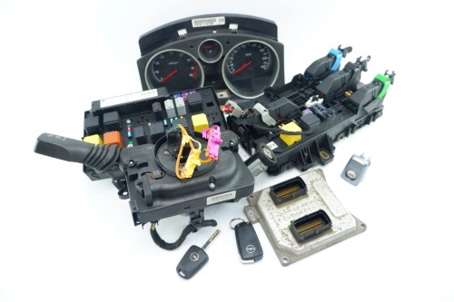 ZESTAW STARTOWY OPEL ASTRA H (2006-2014) 55567114