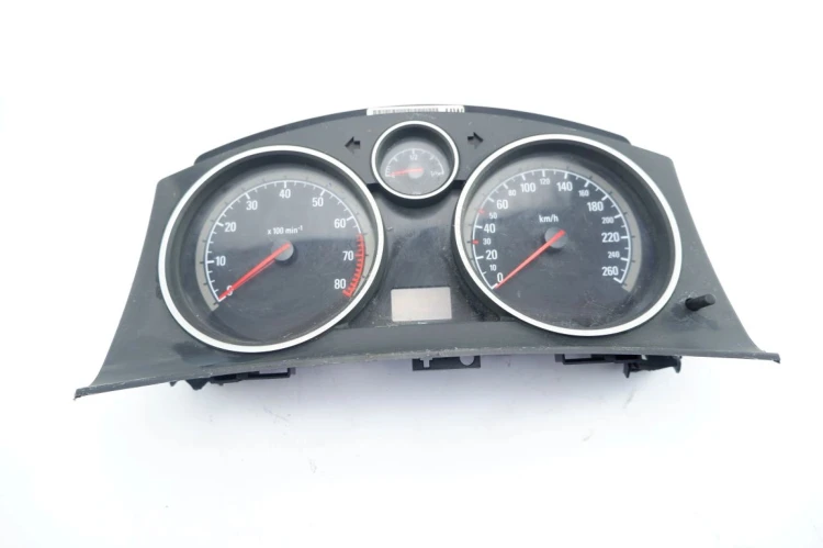 ZESTAW STARTOWY OPEL ASTRA H (2006-2014) 55567114