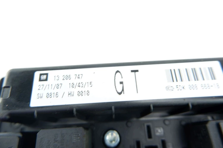 ZESTAW STARTOWY OPEL ASTRA H (2006-2014) 55567114