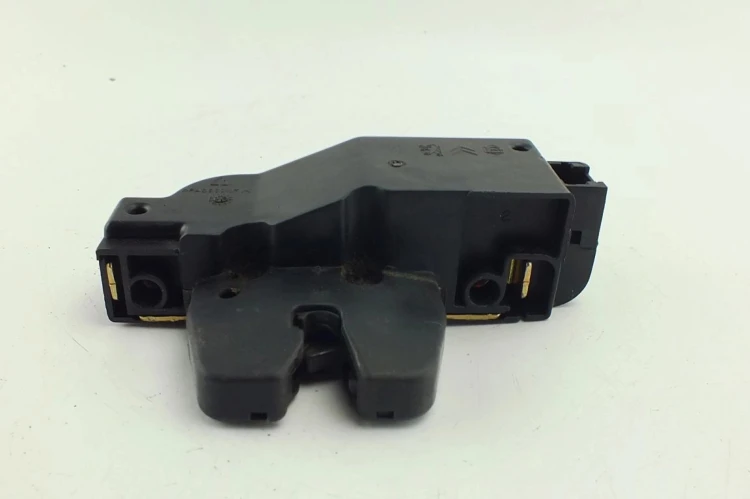 ZAMEK KLAPY BAGAŻNIKA CITROEN XSARA PICASSO LIFT (2004-2008) 9646091580