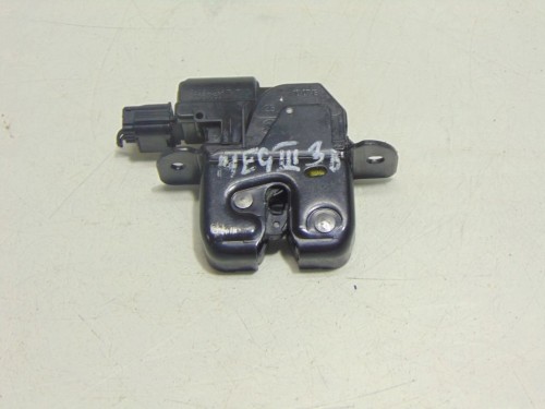 ZAMEK KLAPY BAGAŻNIKA RENAULT MEGANE III (2008-2013) 1.6 16V 846307169R