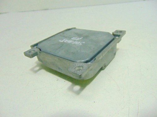 SENSOR PODUSZEK SMART FORFOUR 1.3 BENZ MR587758