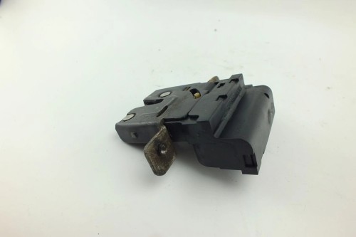 ZAMEK KLAPY BAGAŻNIKA RENAULT VEL SATIS (2002-2009) 2.2 DCI 8200061476C
