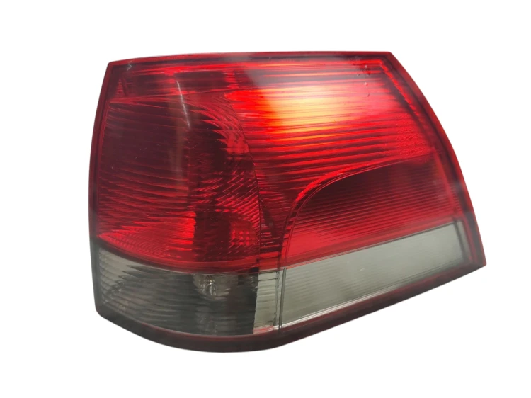 LAMPA PRAWY TYŁ OPEL VECTRA C LIFT (2005-2008) 1.9 CDTI 150KM