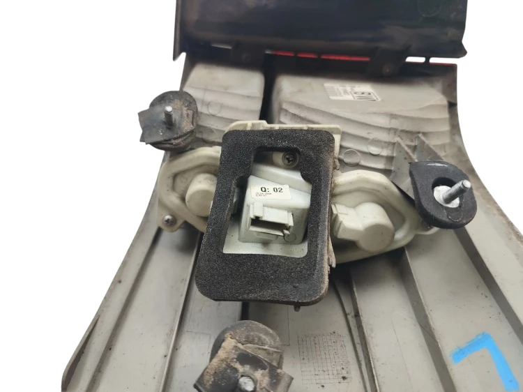 LAMPA LEWY TYŁ OPEL VECTRA C LIFT (2005-2008) 1.9 CDTI 150KM 13184022