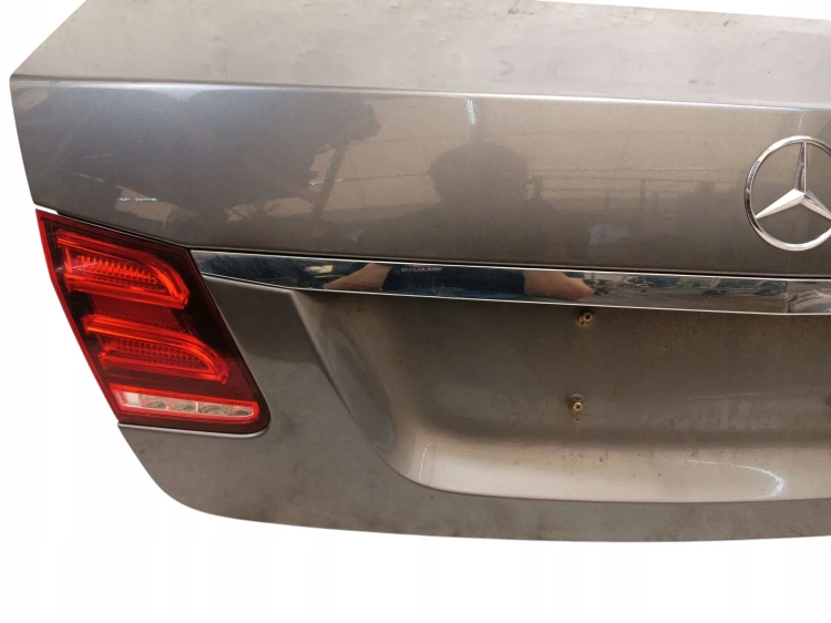 KLAPA BAGAŻNIKA MERCEDES E W212 LIFT (2012-2016) 2.2 BlueTEC 170KM