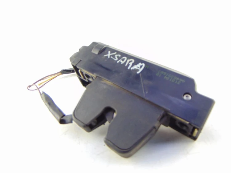 ZAMEK KLAPY BAGAŻNIKA CITROEN XSARA PICASSO (1999-2004) 1.6 8V 9646091580