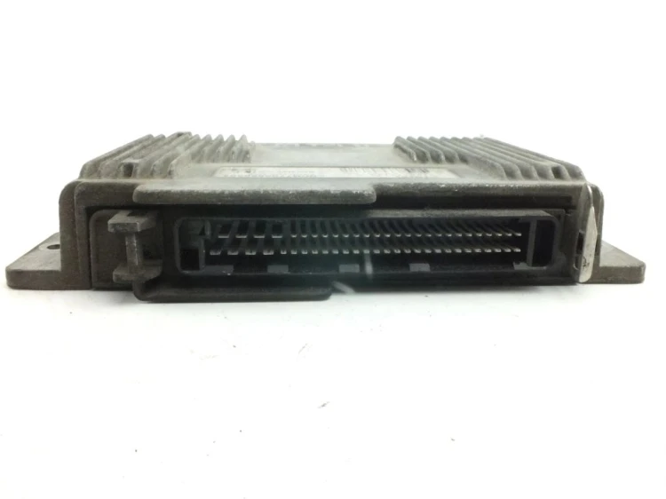 KOMPUTER STEROWNIK SILNIKA RENAULT SCENIC I (1997-1999) 1.6 BENZ 7700102303