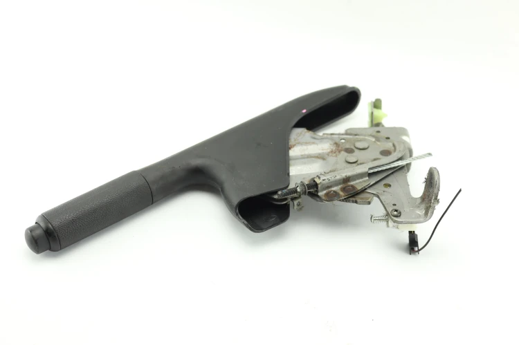 DŹWIGNIA HAMULCA RĘCZNEGO FORD FIESTA MK6 LIFT (2005-2008) 1.3 60KM