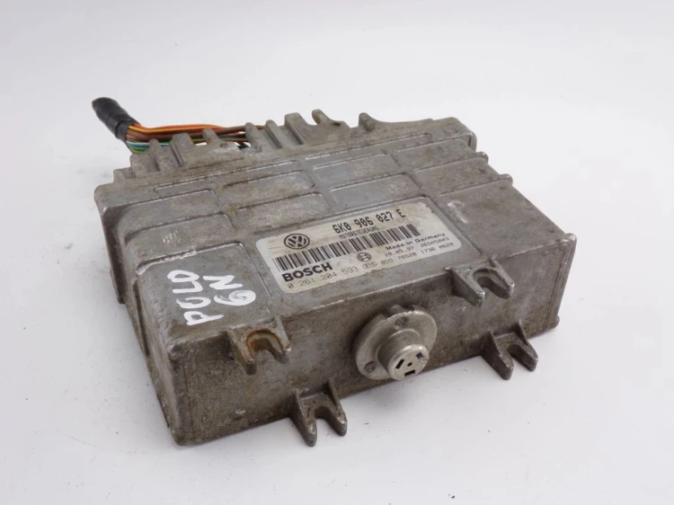 KOMPUTER STEROWNIK SILNIKA VOLKSWAGEN POLO III 6N 1.4 8V 6K0906027