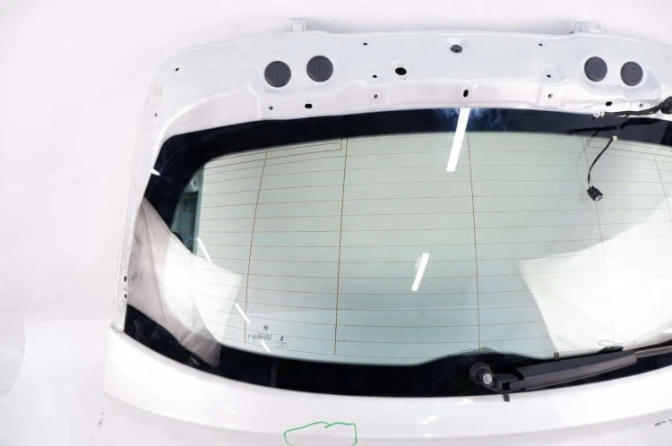 KLAPA BAGAŻNIKA BMW F40 (2019-) 1.5 D 116KM