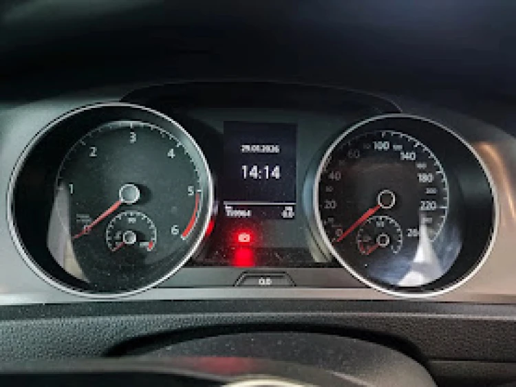 LICZNIK VOLKSWAGEN GOLF VII (2012-2016) 1.6 TDI 110KM 5G1920741A