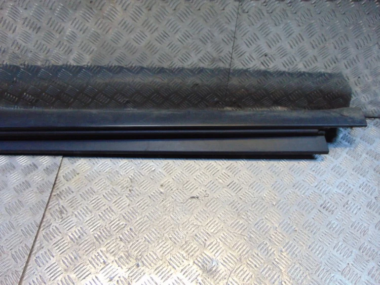LISTWA PROGOWA LEWA CITROEN C5 III (2008 -)