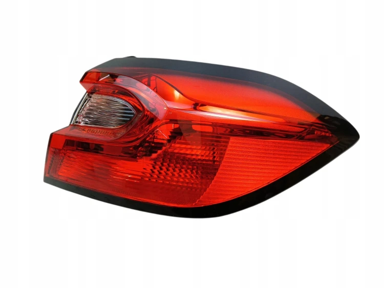 LAMPA PRAWY TYŁ FORD FIESTA MK8 LIFT (2021-2023) 1.0 EcoBoost 125KM N1BB-13