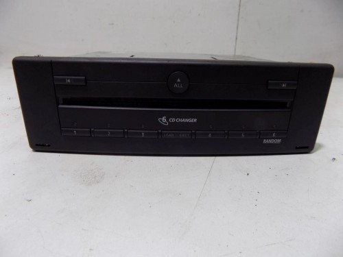 ZMIENIARKA PŁYT CD RENAULT LAGUNA II LIFT (2005-2007) 8200071208-A