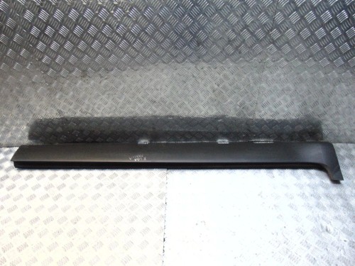 LISTWA PROGOWA PRAWA FORD KUGA I (2008-2012) 2.0 TDCI 136KM