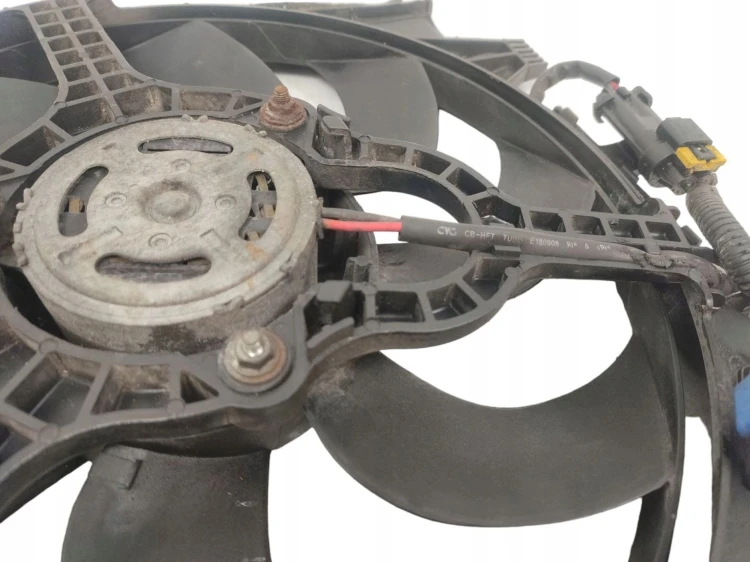 WENTYLATOR CHŁODNICY FORD KA MK2 (2008-2016) 1.3 TDCI 75KM 878300000