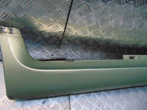 LISTWA PROGOWA PRAWA VOLVO C30 (2006-2010) 1.8