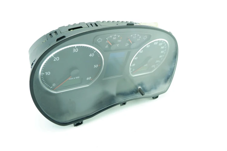 ZESTAW STARTOWY VOLKSWAGEN POLO IV 0281011819