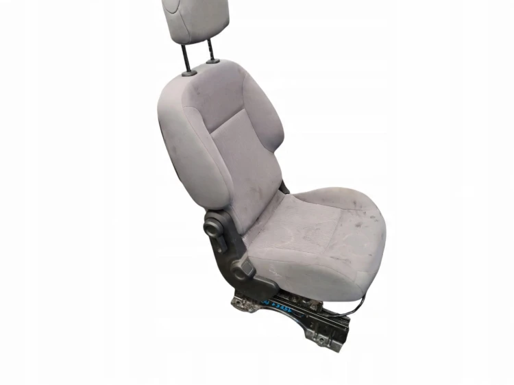 FOTEL PRAWY PRZÓD PEUGEOT PARTNER II LIFT (2012-2015) 1.6 e-HDI 75KM