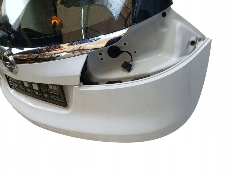 KLAPA BAGAŻNIKA OPEL INSIGNIA A (2008-2013) 2.0 CDTI 131KM