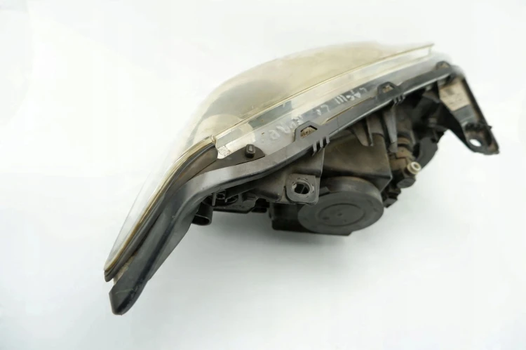 LAMPA LEWY PRZÓD RENAULT LAGUNA III (2007-2010) 2.0 DCI 150KM 260600041R