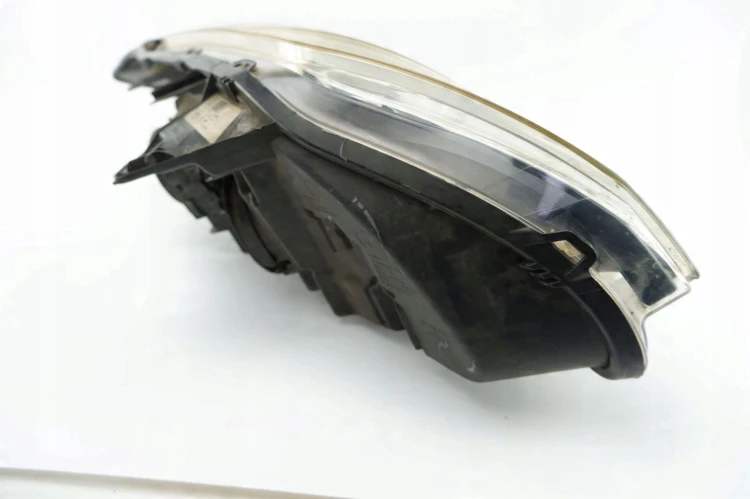 LAMPA LEWY PRZÓD RENAULT LAGUNA III (2007-2010) 2.0 DCI 150KM 260600041R