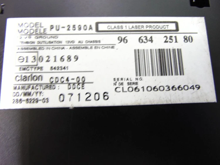 ZMIENIARKA PŁYT CD PEUGEOT 807 (2002-2014) 9663425180
