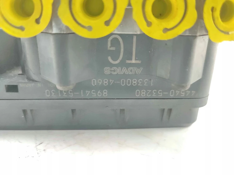 POMPA ABS LEXUS IS II 2.2 D 44540-53280