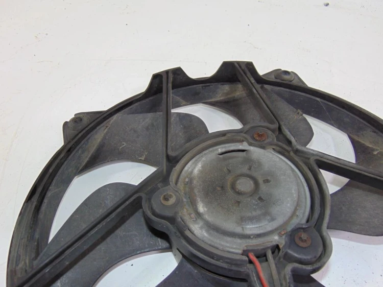 WENTYLATOR CHŁODNICY PEUGEOT 307 (2001-2005) 1.6 16V