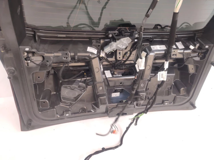 KLAPA BAGAŻNIKA PEUGEOT 3008 II (2016-2020) 1.6 THP 181KM
