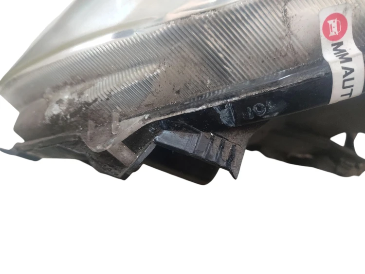 LAMPA PRAWY PRZÓD SUZUKI ALTO VII (2009-2014) 1.0 68KM