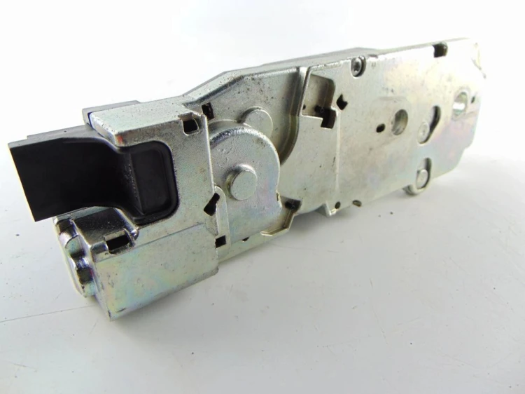 ZAMEK KLAPY BAGAŻNIKA RENAULT MEGANE III (2008-2013) 1.9 DCI