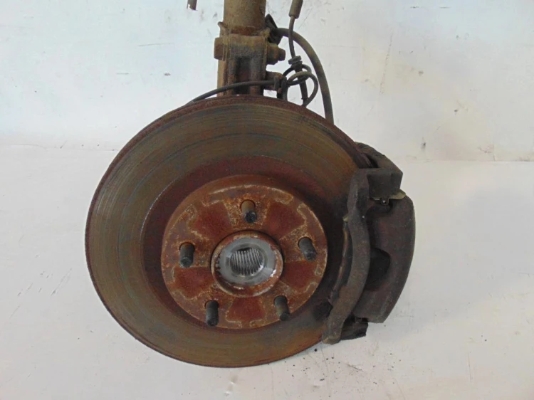ZWROTNICA AMORTYZATOR PRAWY PRZÓD NISSAN QASHQAI J10 (2007-2009) 2.0 16V 14