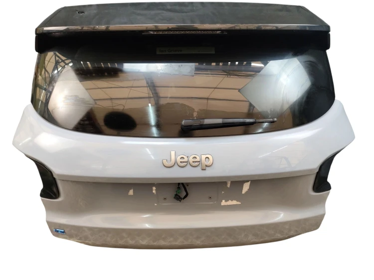 KLAPA BAGAŻNIKA JEEP AVENGER (2022-) 54 kWh 156KM