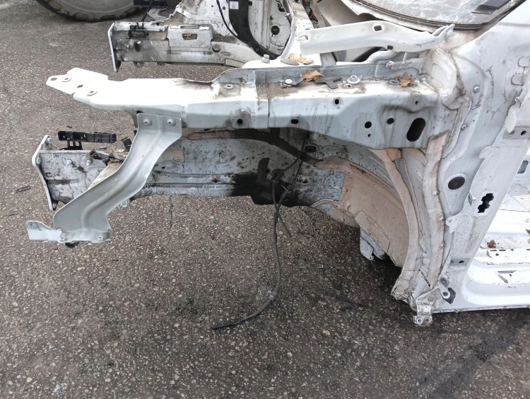 PODŁUŻNICA LEWA AUDI Q3 II F3 83A (2018-) 1.5 TFSI 150KM