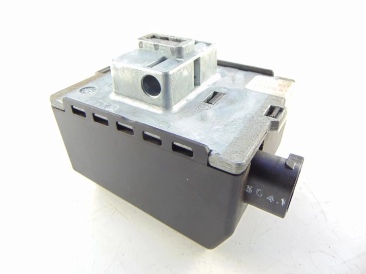 RYGIEL BLOKADA KOLUMNY RENAULT LAGUNA II (2001-2005) 8200020613