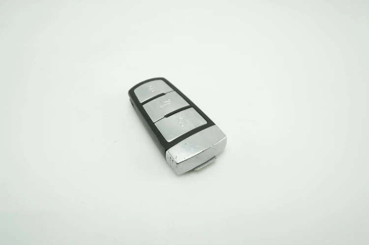 STACYJKA VOLKSWAGEN PASSAT B7 1.6 TDI 3C0905843T
