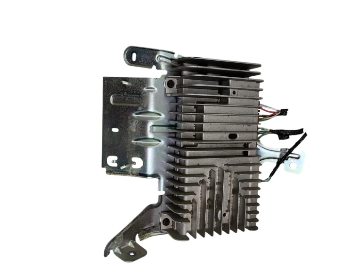 WZMACNIACZ RENAULT LAGUNA III LIFT (2010-2015) 2.0 DCI 173KM 3147450010