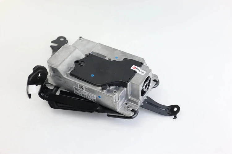 WZMACNIACZ BMW F40 (2019-) 1.5 D 116KM 5A758C4