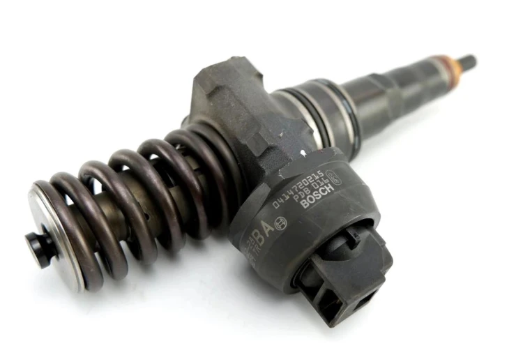 POMPOWTRYSKIWACZ VOLKSWAGEN GOLF V 1.9 TDI 038130073AG