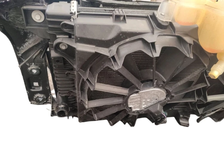PAS PRZEDNI CHŁODNICE WENTYLATOR FORD F-150 LIFT (2017-2020) 2.7 V6 EcoBoos
