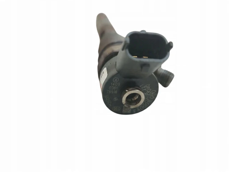 WTRYSKIWACZ TOYOTA AURIS I E15 (2006-2009) 1.4 D4D 90KM 23670-33040