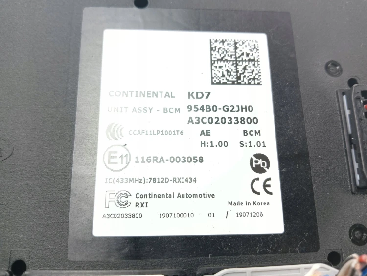 MODUŁ KOMFORTU BCM HYUNDAI IONIQ LIFT (2019-2022) 1.6 GDI HYBRID 141KM 954B