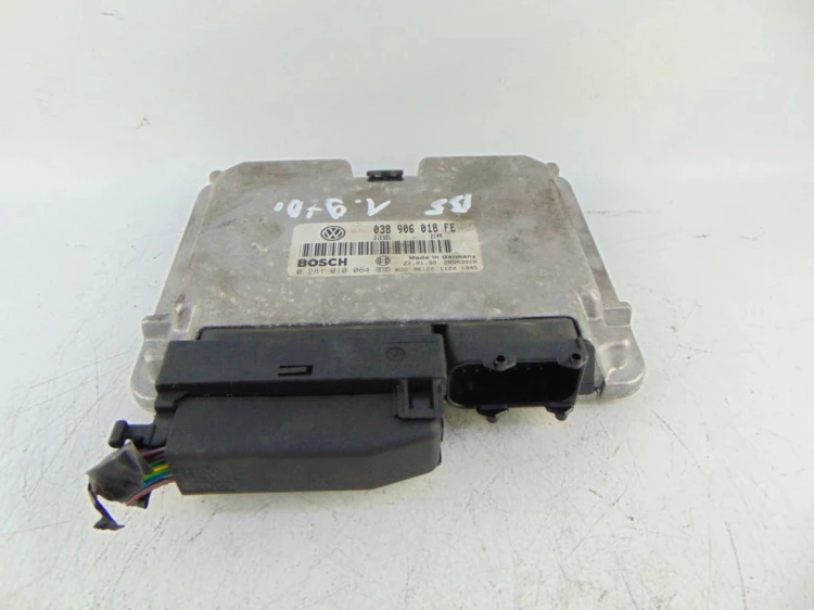 KOMPUTER STEROWNIK SILNIKA VOLKSWAGEN PASSAT B5 1.9TDI 038906018FE